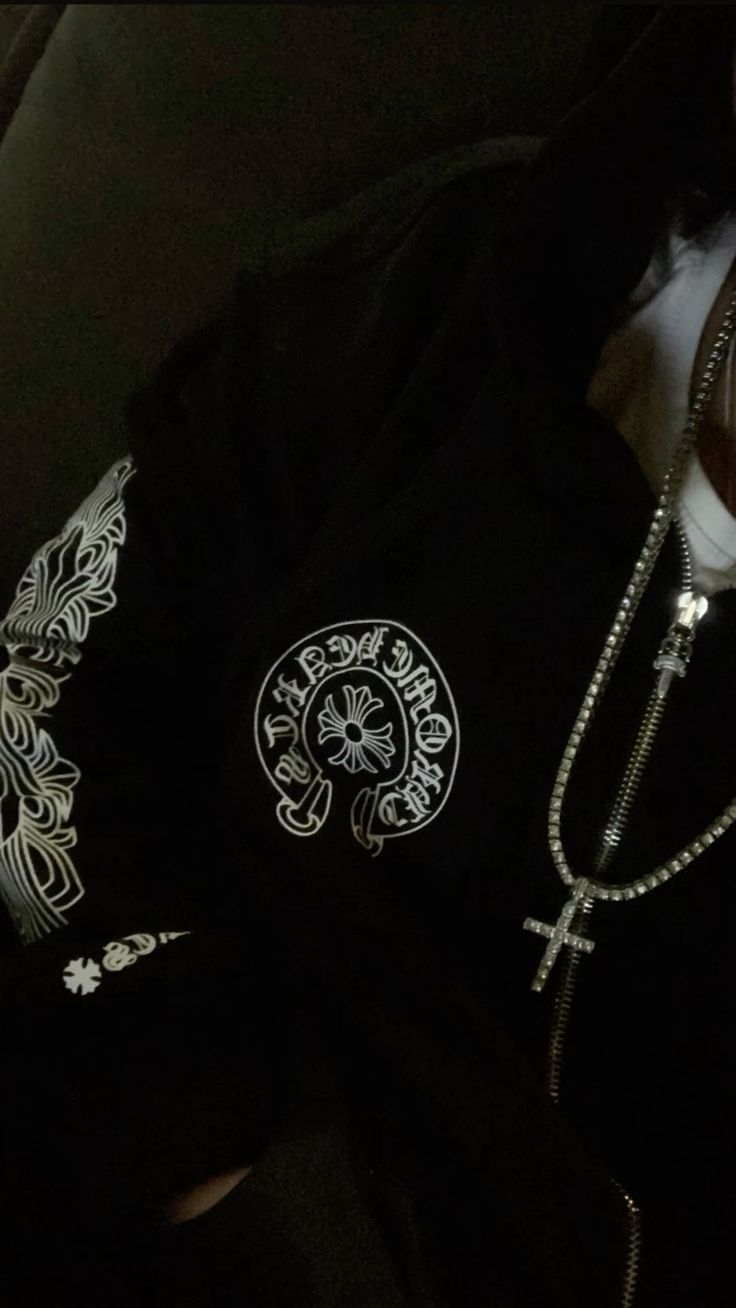 CHrome hearts luxry outfits