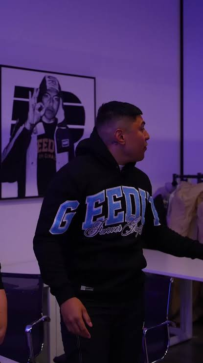 Geedup Hoodie: The Streetwear Essential for Modern Urban Style
